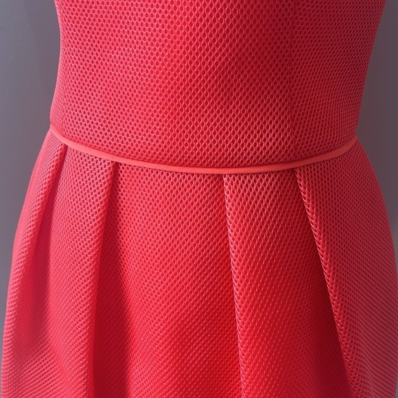 RACHEL Rachel Roy Hot Coral Halter Mesh Scuba Pleated Mini Dress Size Medium EUC - Picture 2 of 8